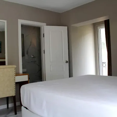 Lumar Homes - Artemissia Villa *